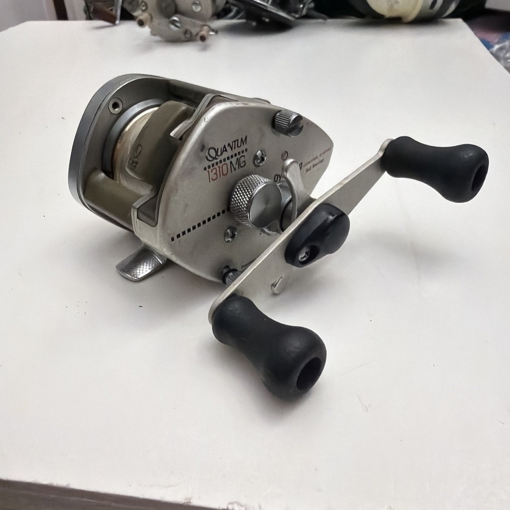 Quantum 1310-MG Dyna-Mag Bait Casting Fishing Reel
